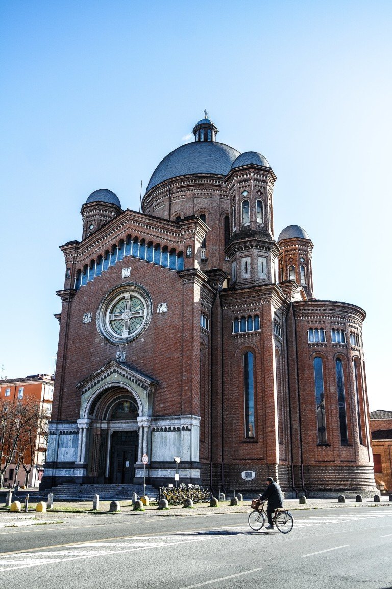 Tempo dei Caduti, Modena
