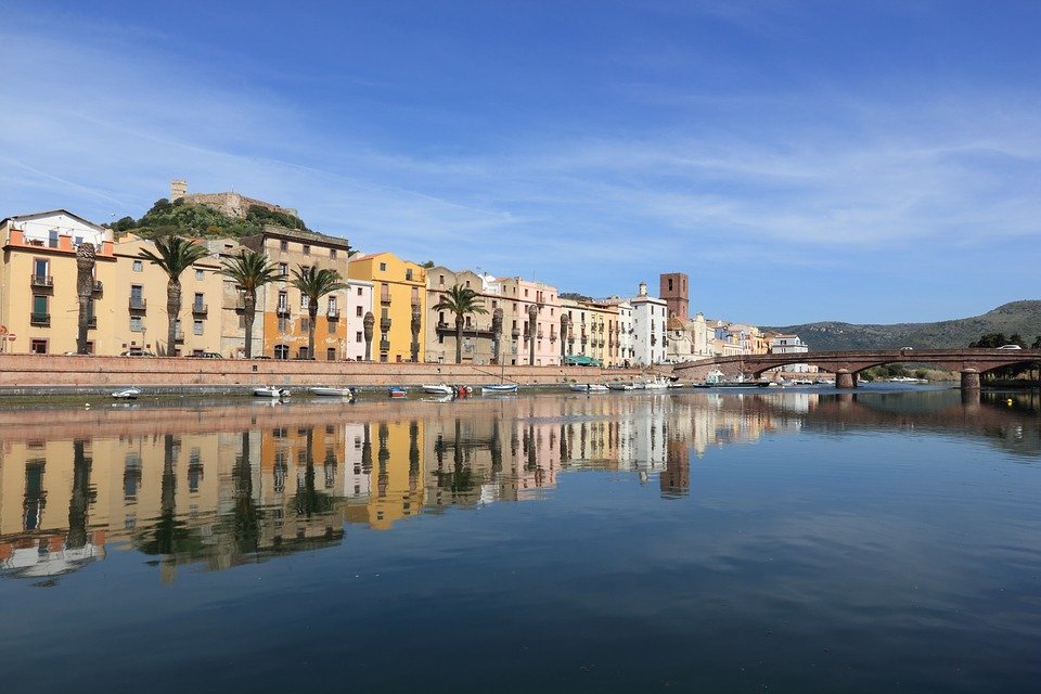 Bosa (via Pixabay) Bosa (via Pixabay)